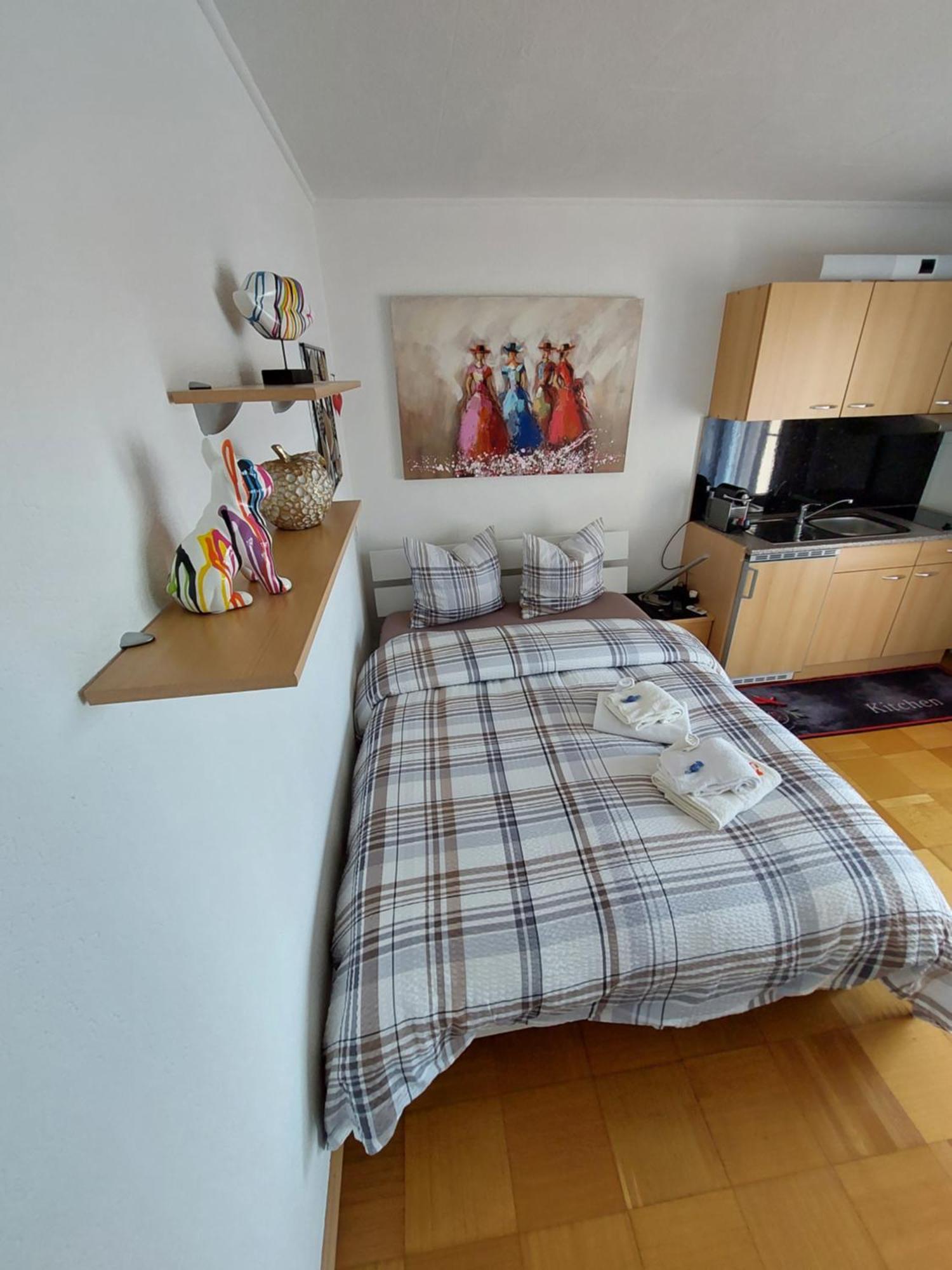Joli Studio Avec Terrasse Et Vue Exclusivement Pour Non Fumeurs Belmont-sur-Lausanne Exteriér fotografie